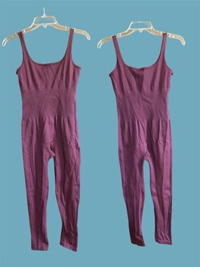 Ribbed Sleeveless One-Piece Jumpsuit in Burgundy L/XL
